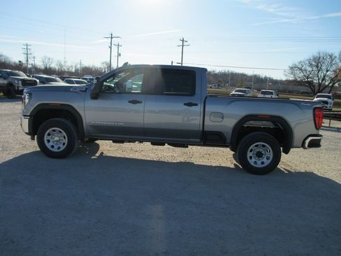 New 2026 GMC Sierra 2500 Pro image 9