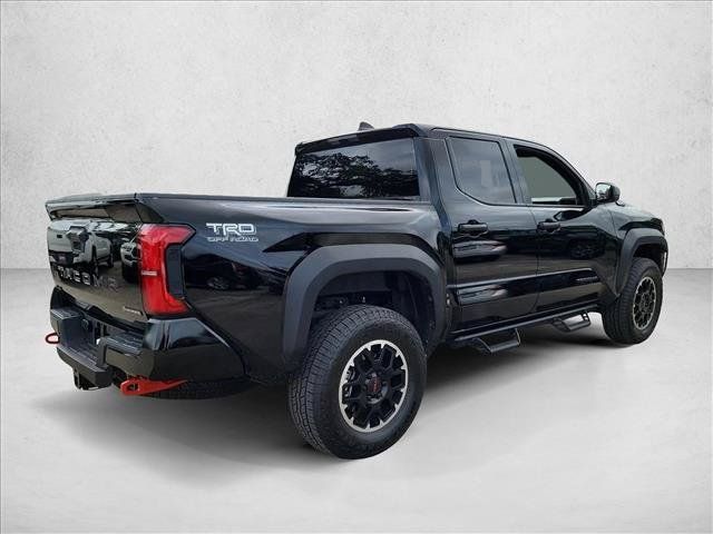 Used 2026 Toyota Tacoma TRD Off-Road AWD/4WD image 5