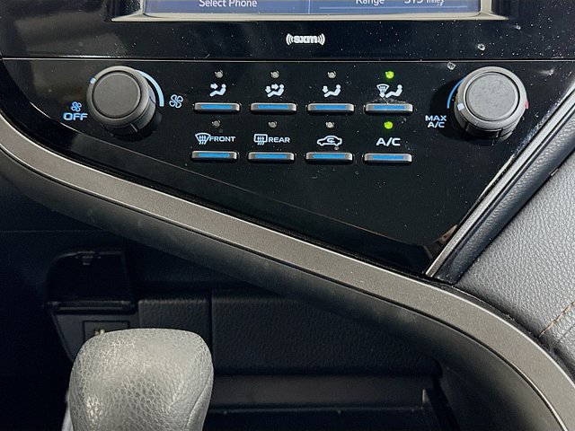 Used 2020 Toyota Camry LE FWD image 16
