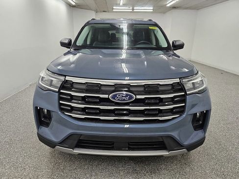 New 2026 Ford Explorer Active w/ Active Comfort Package AWD/4WD image 2
