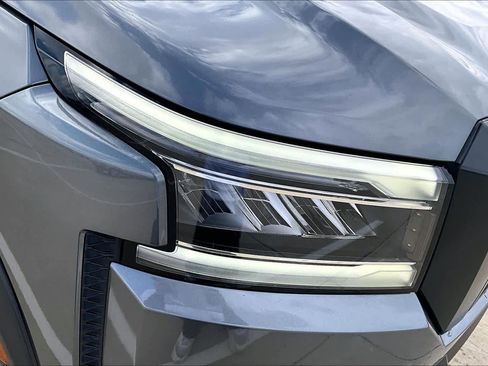 Used 2023 Nissan Frontier Pro-X w/ Technology Package image 26