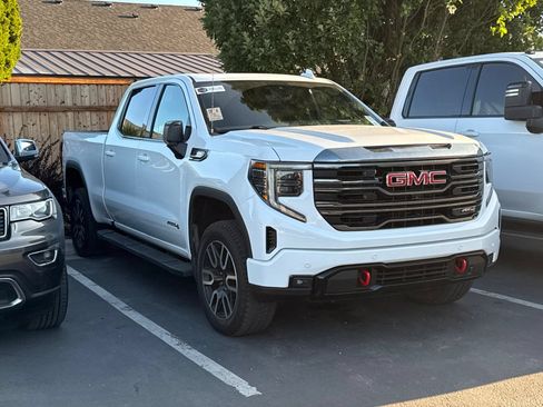 Certified 2023 GMC Sierra 1500 AT4 w/ Technology Package AWD/4WD image 2