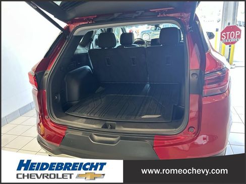 Used 2024 Chevrolet Blazer LT w/ Convenience Package FWD image 15