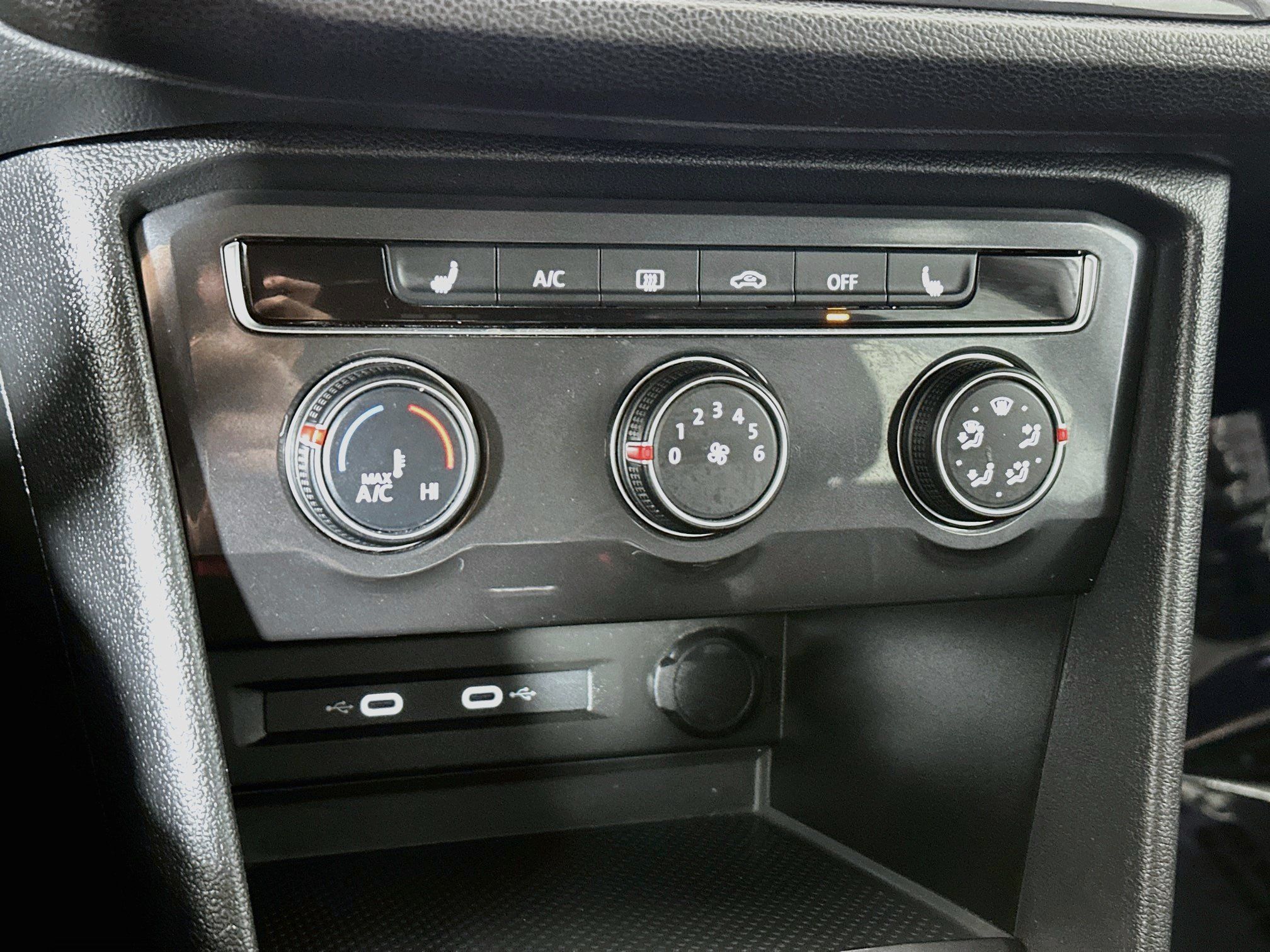 Used 2024 Volkswagen Tiguan Wolfsburg Edition AWD/4WD image 15