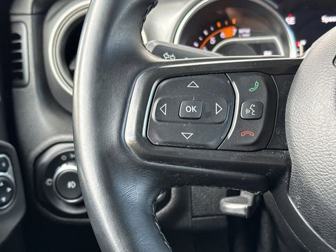 Used 2021 Jeep Wrangler Unlimited Sport image 27