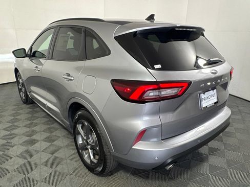 Used 2024 Ford Escape ST-Line w/ Tech Pack #1 FWD image 7