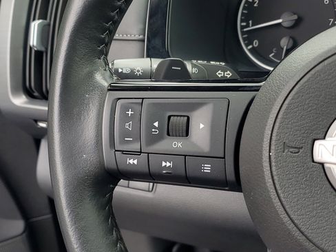 Used 2023 Nissan Pathfinder SL w/ SL Premium Package FWD image 28