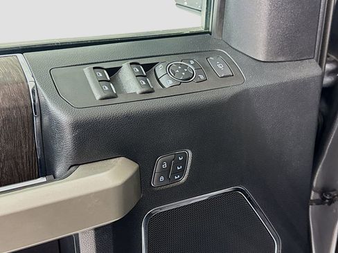 Used 2021 Ford F350 Lariat w/ Camper Package image 17
