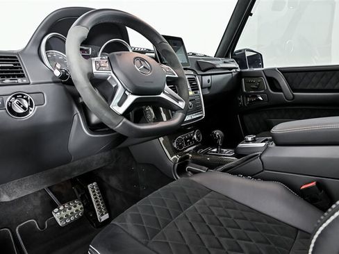 Used 2017 Mercedes-Benz G 550 Squared image 14