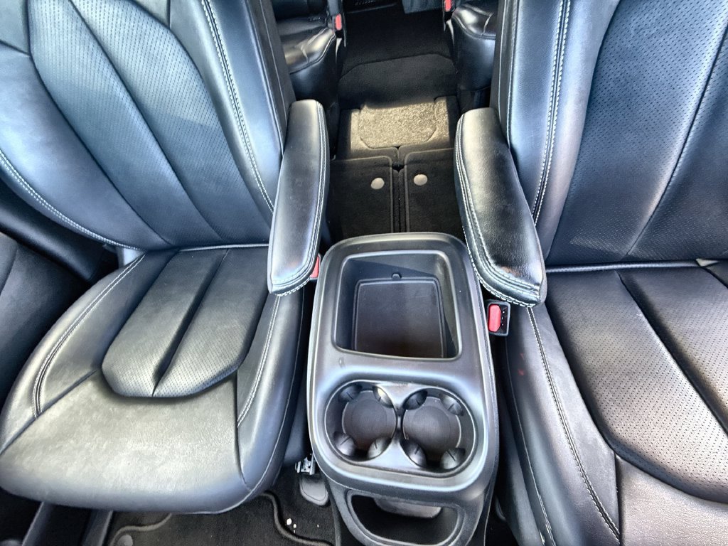 Used 2025 Chrysler Pacifica Select FWD image 23
