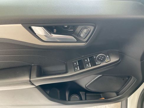 Used 2021 Ford Escape SEL AWD/4WD image 13
