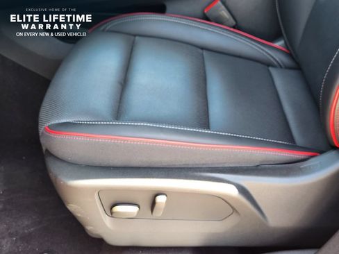 Used 2023 Buick Envision Essence w/ Sport Touring Package FWD image 23