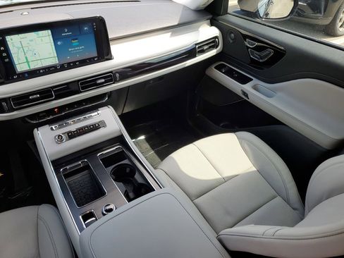 New 2026 Lincoln Aviator Reserve w/ Jet Appearance Package image 16