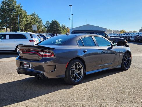 Used 2021 Dodge Charger R/T w/ Blacktop Package image 3