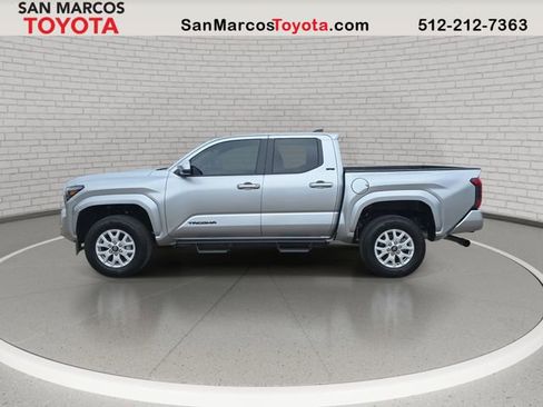 Used 2025 Toyota Tacoma SR5 image 8