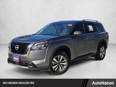 Used 2025 Nissan Pathfinder SL