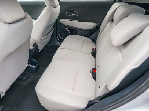 Used 2022 Honda HR-V EX image 14