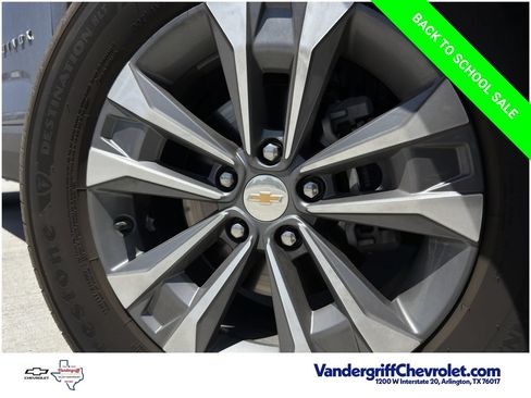 Certified 2025 Chevrolet Equinox LT FWD image 8