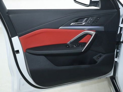 Certified 2025 BMW X1 xDrive28i w/ Convenience Package image 16