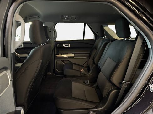Certified 2023 Ford Explorer XLT AWD/4WD image 24