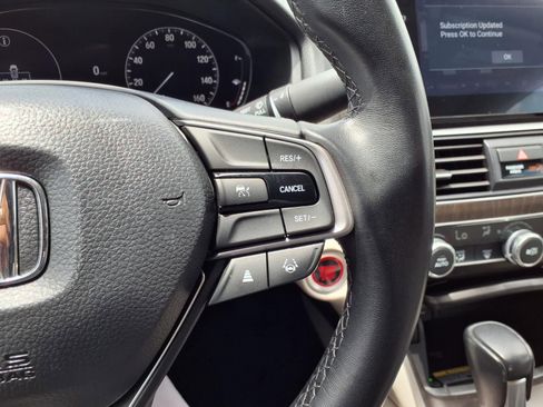 Used 2022 Honda Accord EX-L image 17