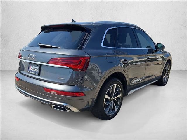 Used 2022 Audi Q5 2.0T Premium Plus w/ Premium Plus Package AWD/4WD image 5
