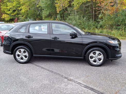 Certified 2023 Honda HR-V LX image 13