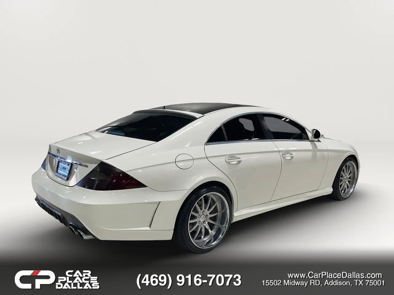 Used 2006 Mercedes-Benz CLS 500 w/ Entertainment Pkg image 12