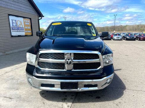 Used 2013 RAM 1500 Classic SLT image 2