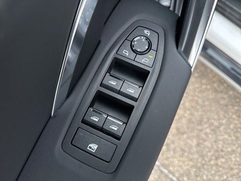 Used 2026 BMW X1 xDrive28i image 19