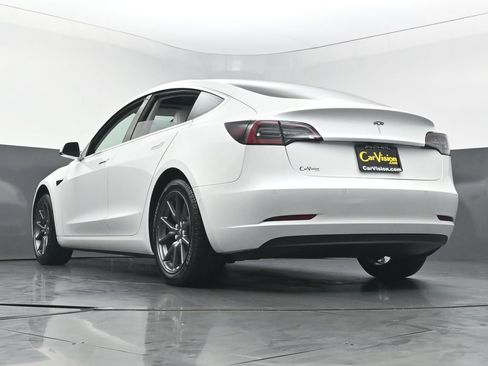 Used 2020 Tesla Model 3 Standard Range Plus RWD image 44