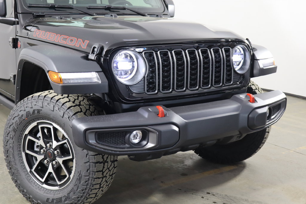 New 2026 Jeep Gladiator Rubicon w/ Steel Power Dome Hood Package AWD/4WD image 45