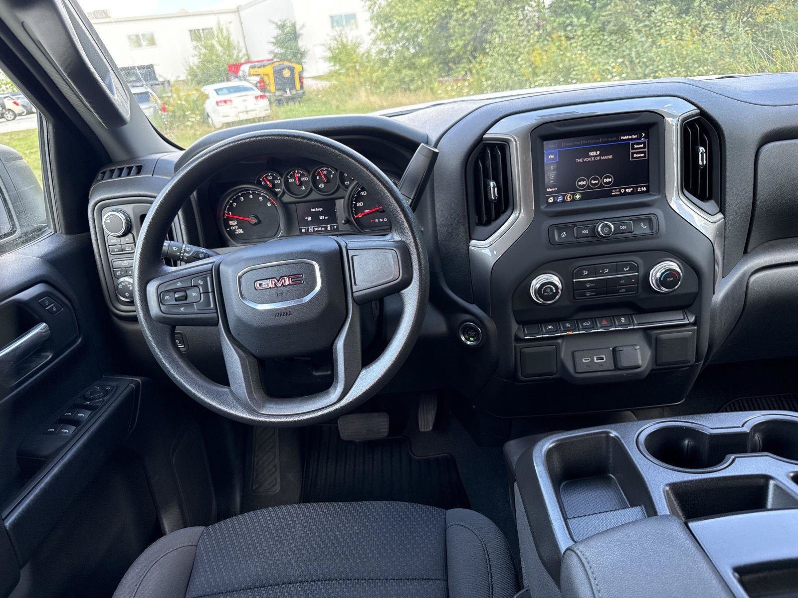 Used 2023 GMC Sierra 1500 Pro w/ Graphite Edition AWD/4WD image 15