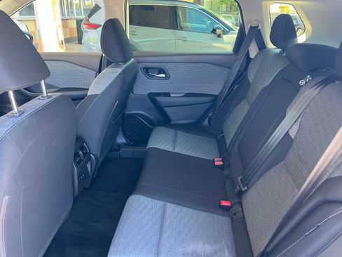 Certified 2023 Nissan Rogue SV AWD/4WD image 8