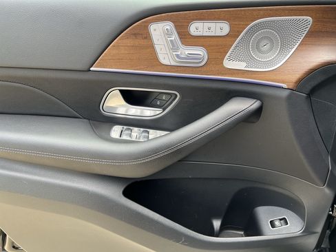 Certified 2025 Mercedes-Benz GLE 450 4MATIC image 14