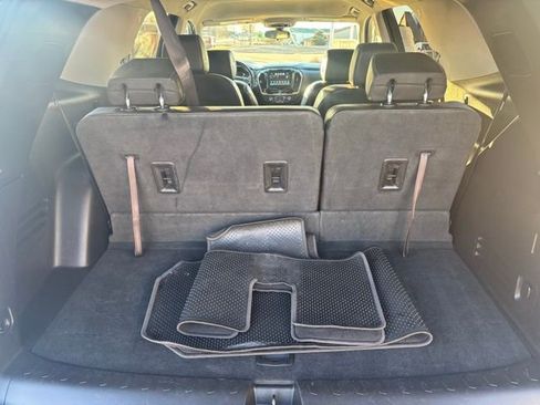 Used 2019 Chevrolet Traverse LT image 26