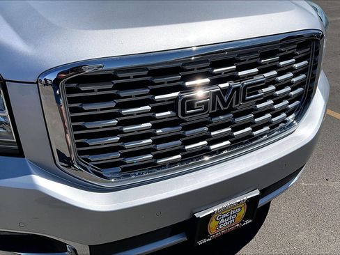 Used 2018 GMC Yukon XL Denali w/ Open Road Package RWD image 29