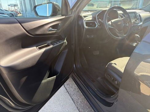 Used 2019 Chevrolet Equinox LT AWD/4WD image 14