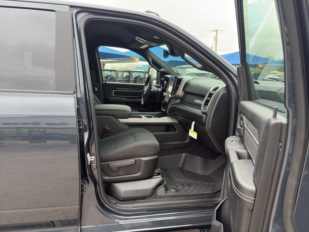 New 2026 RAM 2500 Lone Star AWD/4WD image 17