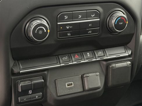 Used 2020 Chevrolet Silverado 2500 W/T w/ WT Fleet Convenience Package image 19