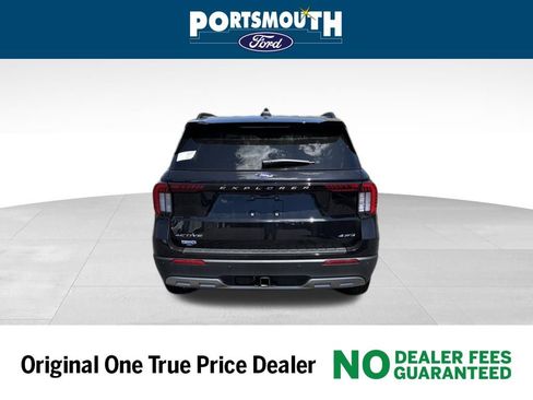 New 2025 Ford Explorer Active w/ Active Comfort Package image 23