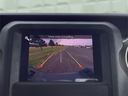 Certified 2022 Jeep Gladiator Sport image 20