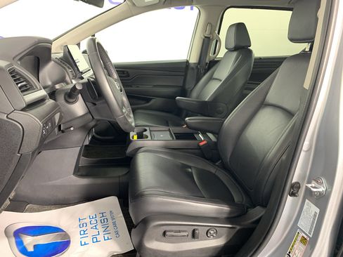 Used 2025 Honda Odyssey EX-L image 15