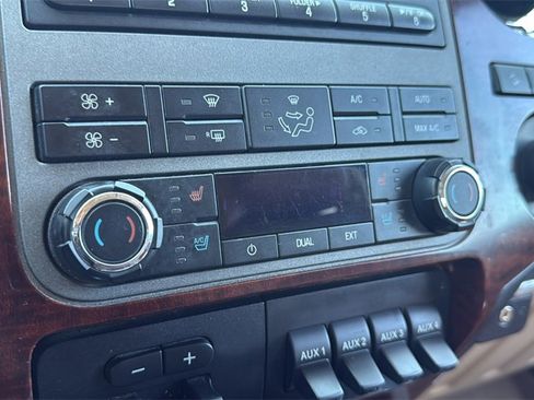 Used 2012 Ford F350 King Ranch w/ King Ranch w/Chrome Pkg image 26