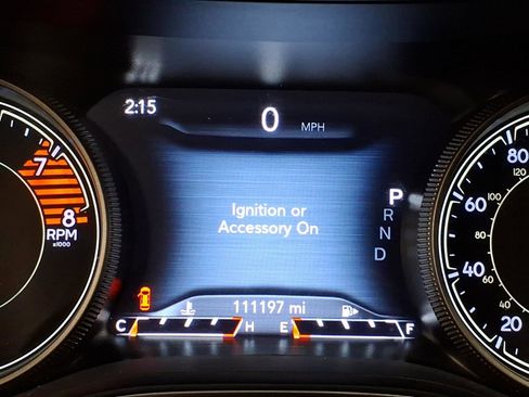 Used 2019 Jeep Cherokee Limited image 14