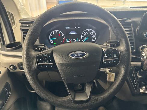 Used 2025 Ford Transit 250 Low Roof w/ Exterior Upgrade Package RWD image 19