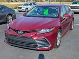 Used 2021 Toyota Camry LE image 3