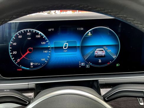 Used 2020 Mercedes-Benz GLE 350 4MATIC image 25