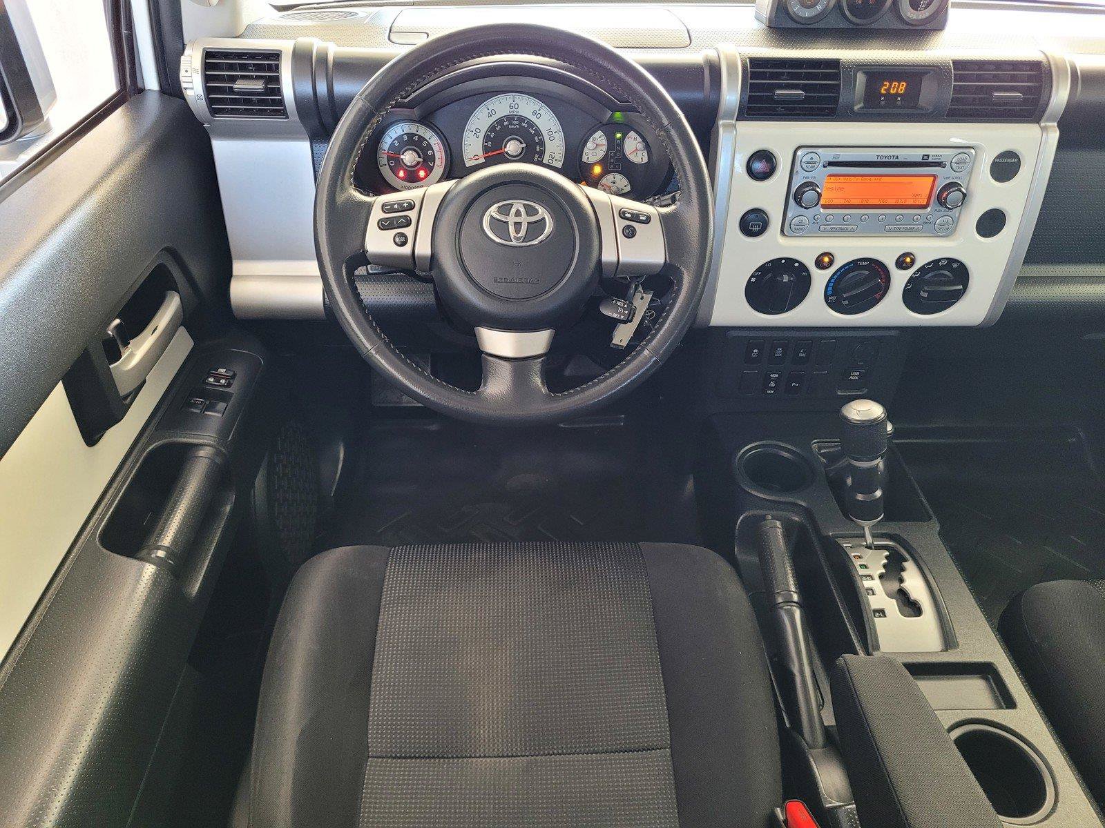 Used 2012 Toyota FJ Cruiser 4WD w/ Upgrade Pkg image 21
