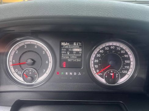 Used 2019 RAM 1500 Tradesman w/ Chrome Appearance Group image 13